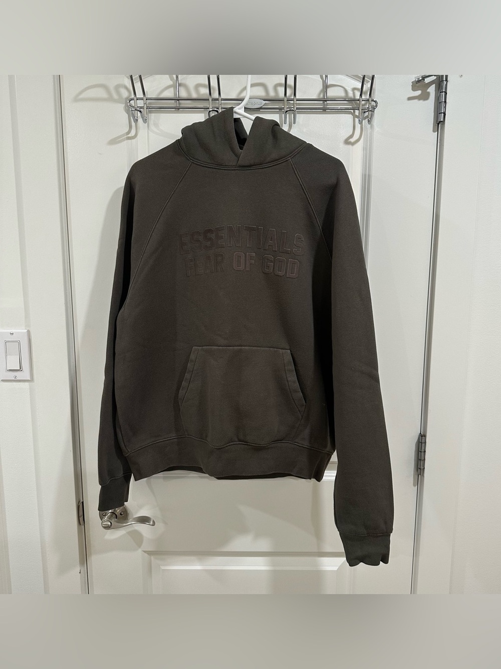 Fear of God ESSENTIALS Pullover Hoodie Kangaroo Pockets Men’s Unisex Sz S Khaki
